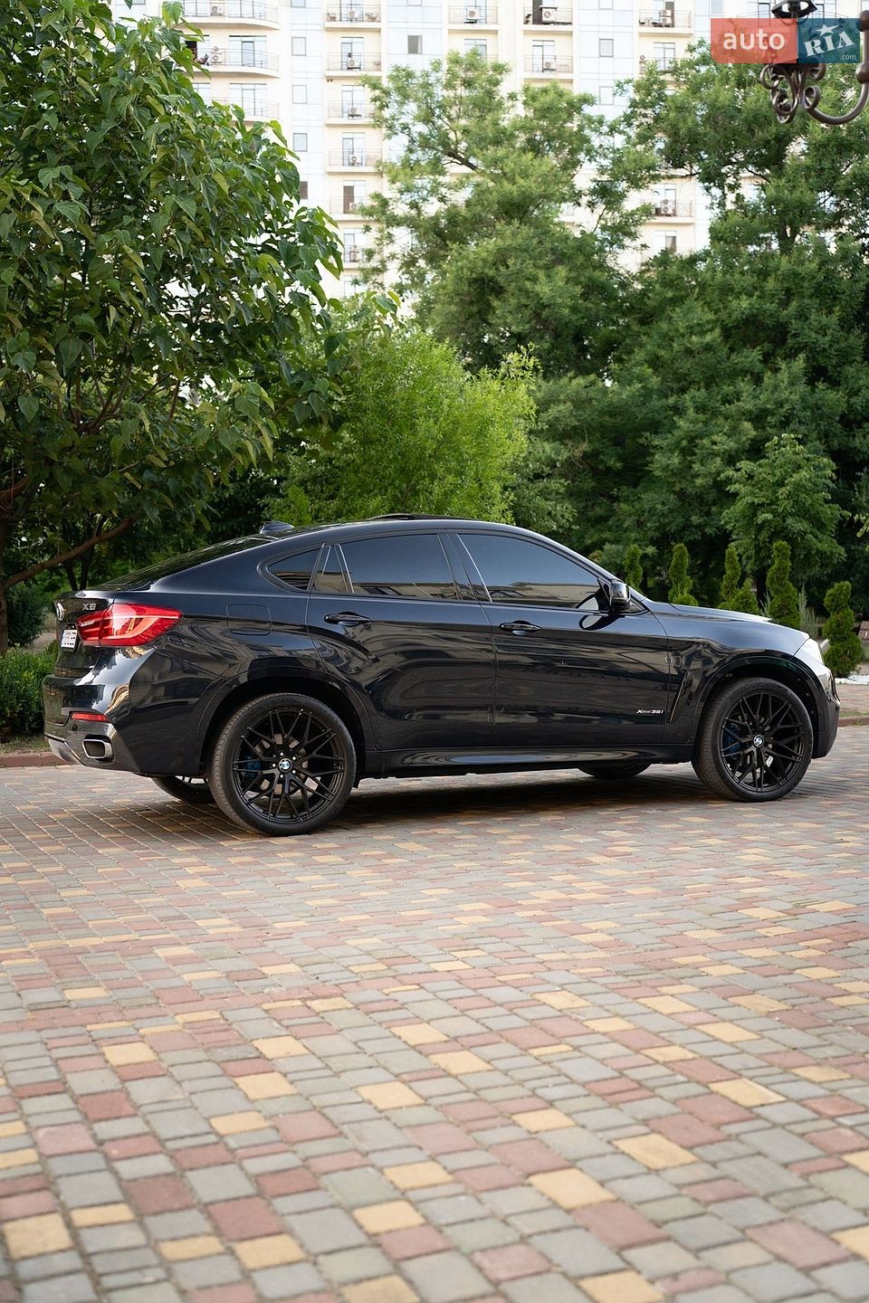 BMW X6 2015 VIN 5UXKU2C56G0N78208 фото оголошення 2 з 31