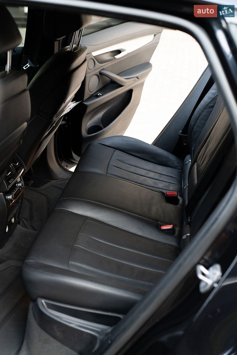 BMW X6 2015 VIN 5UXKU2C56G0N78208 фото оголошення 12 з 31