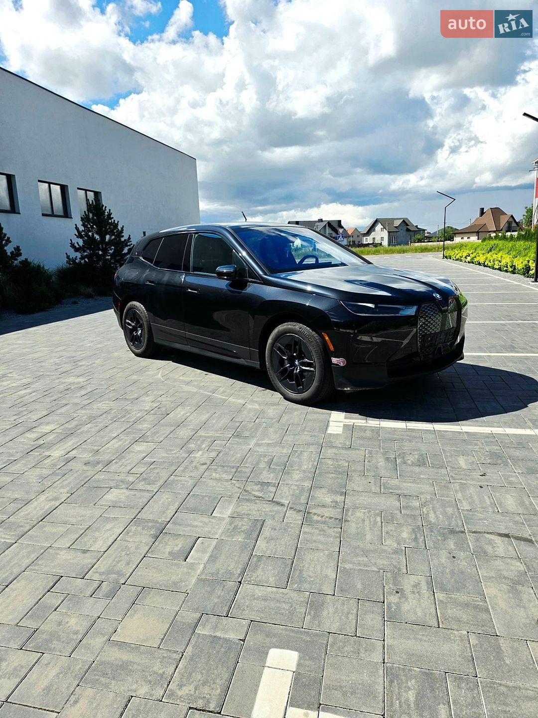 BMW iX 2023 VIN WB523CF05RCP95420 фото оголошення 8 з 42