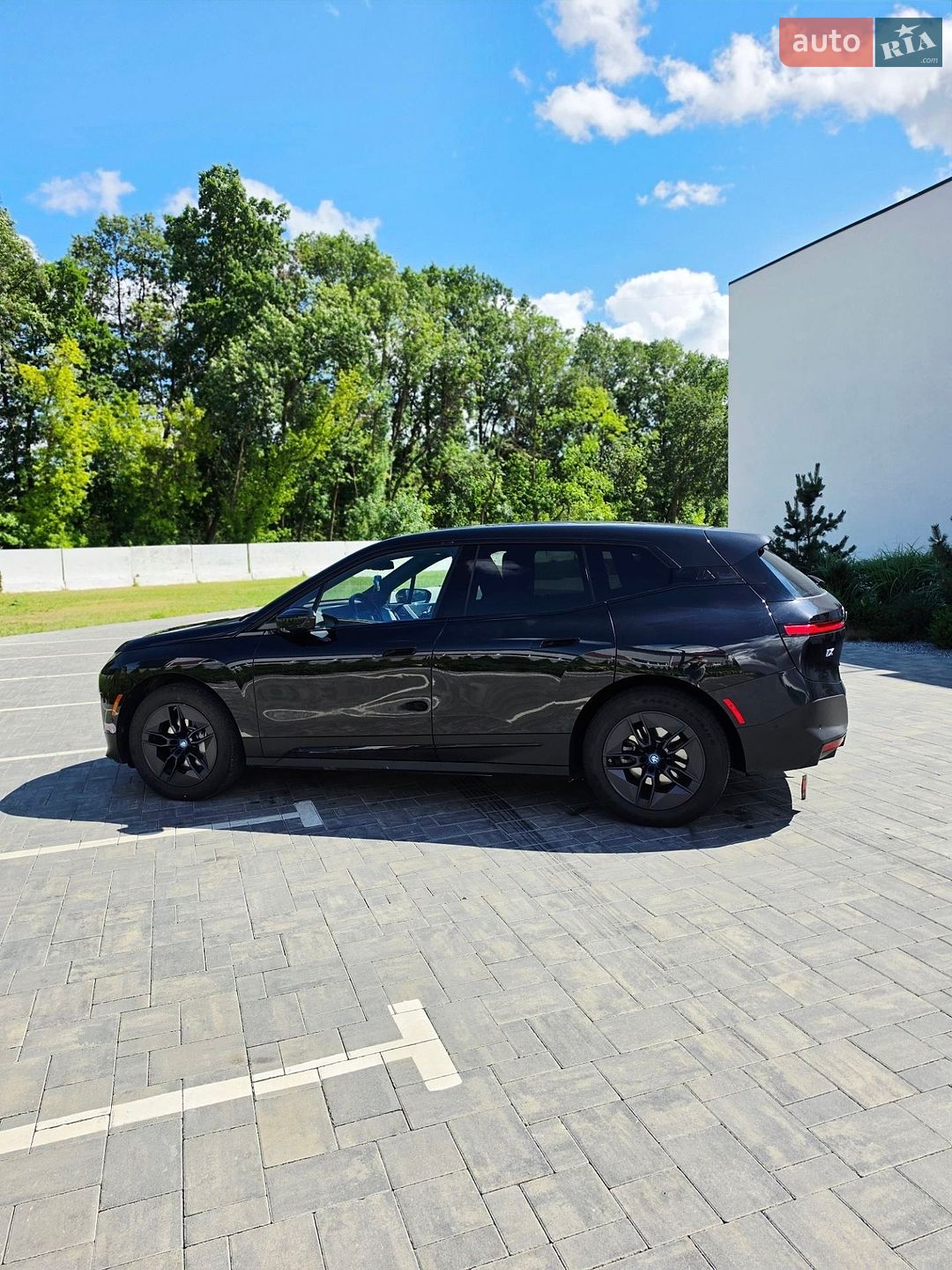 BMW iX 2023 VIN WB523CF05RCP95420 фото оголошення 14 з 42