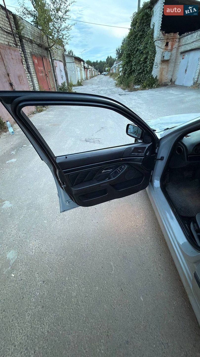 BMW 5 Series 1996 VIN WBADF810X0BT03723 фото оголошення 20 з 37