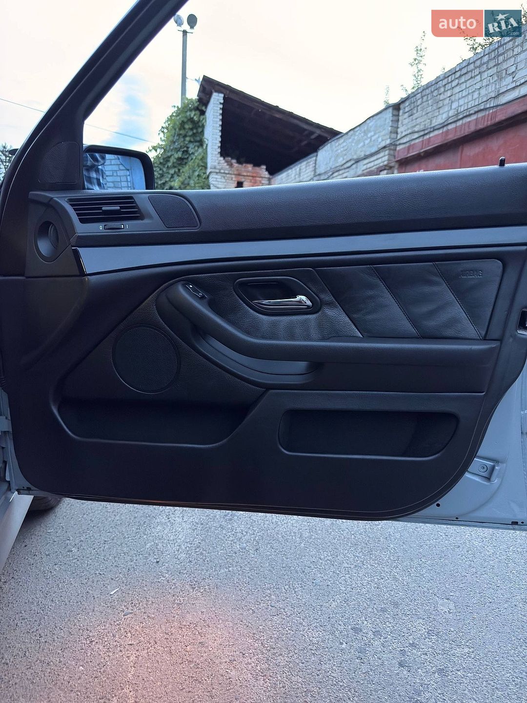 BMW 5 Series 1996 VIN WBADF810X0BT03723 фото оголошення 22 з 37
