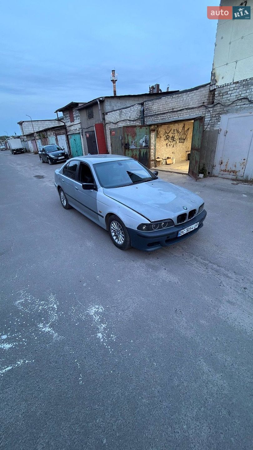 BMW 5 Series 1996 VIN WBADF810X0BT03723 фото оголошення 28 з 37