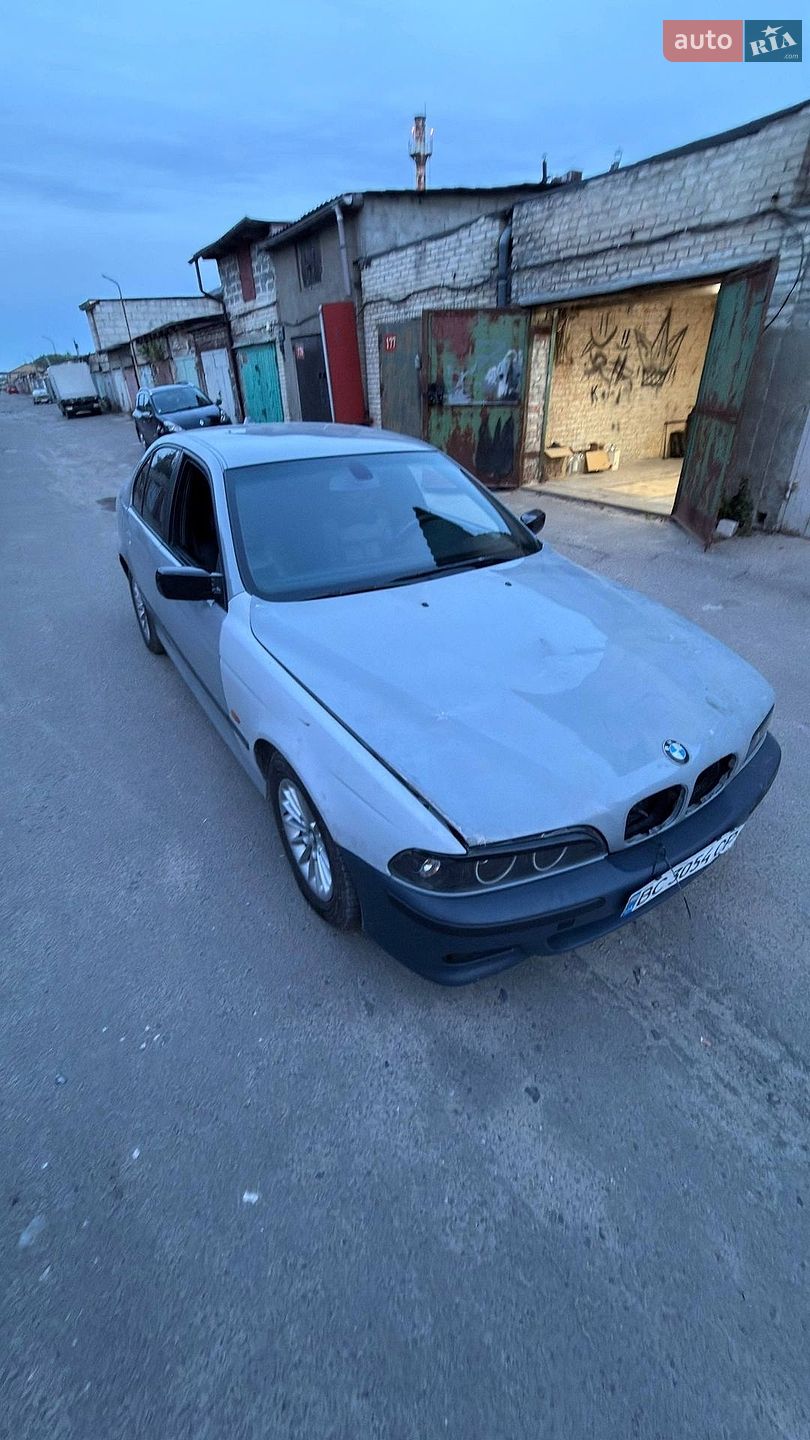 BMW 5 Series 1996 VIN WBADF810X0BT03723 фото оголошення 29 з 37