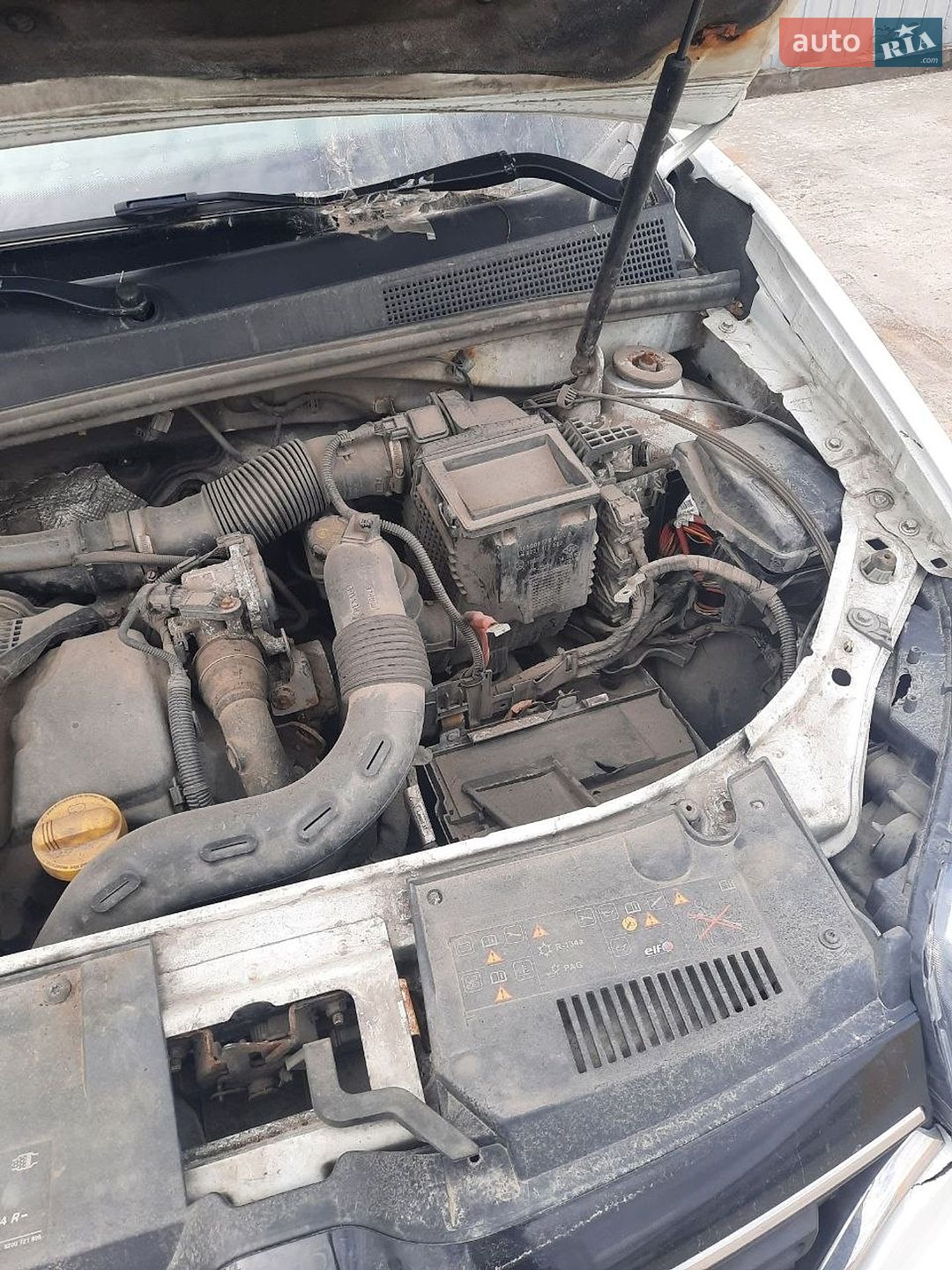 Renault Logan 2018 VIN VF17SRKL460627911 фото оголошення 4 з 11