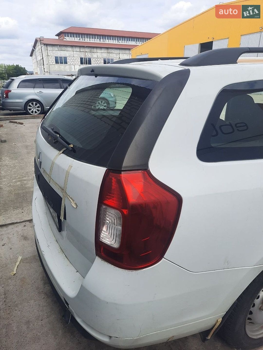 Renault Logan 2018 VIN VF17SRKL460627911 фото оголошення 8 з 11