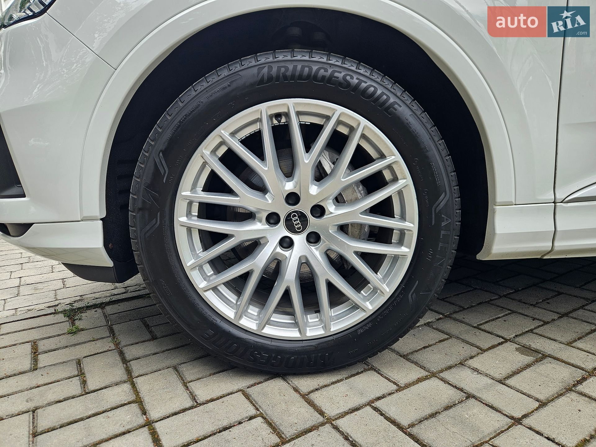 Audi Q7 2023 VIN WAUZZZ4M3PD025909 фото оголошення 17 з 56