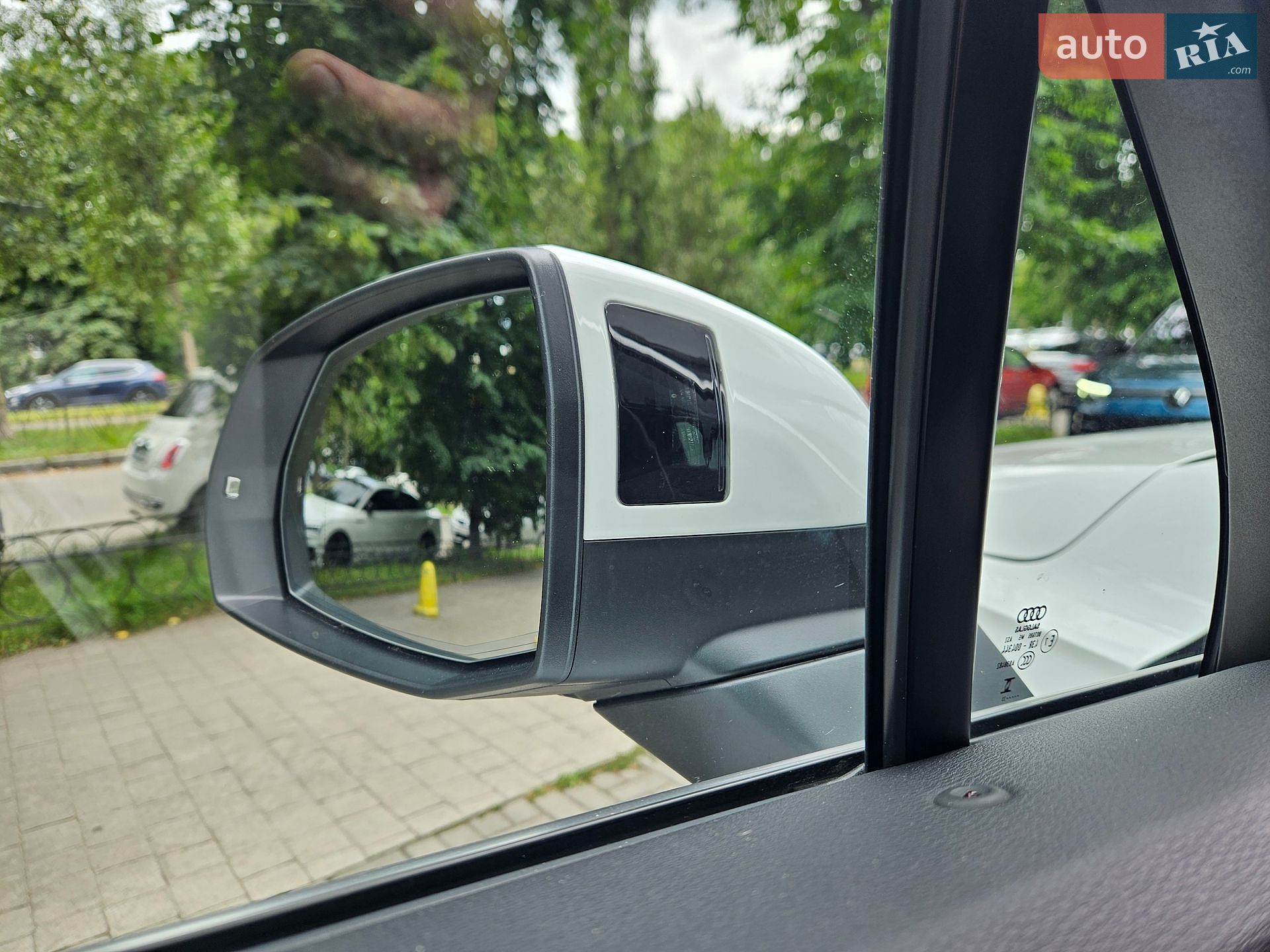 Audi Q7 2023 VIN WAUZZZ4M3PD025909 фото оголошення 19 з 56