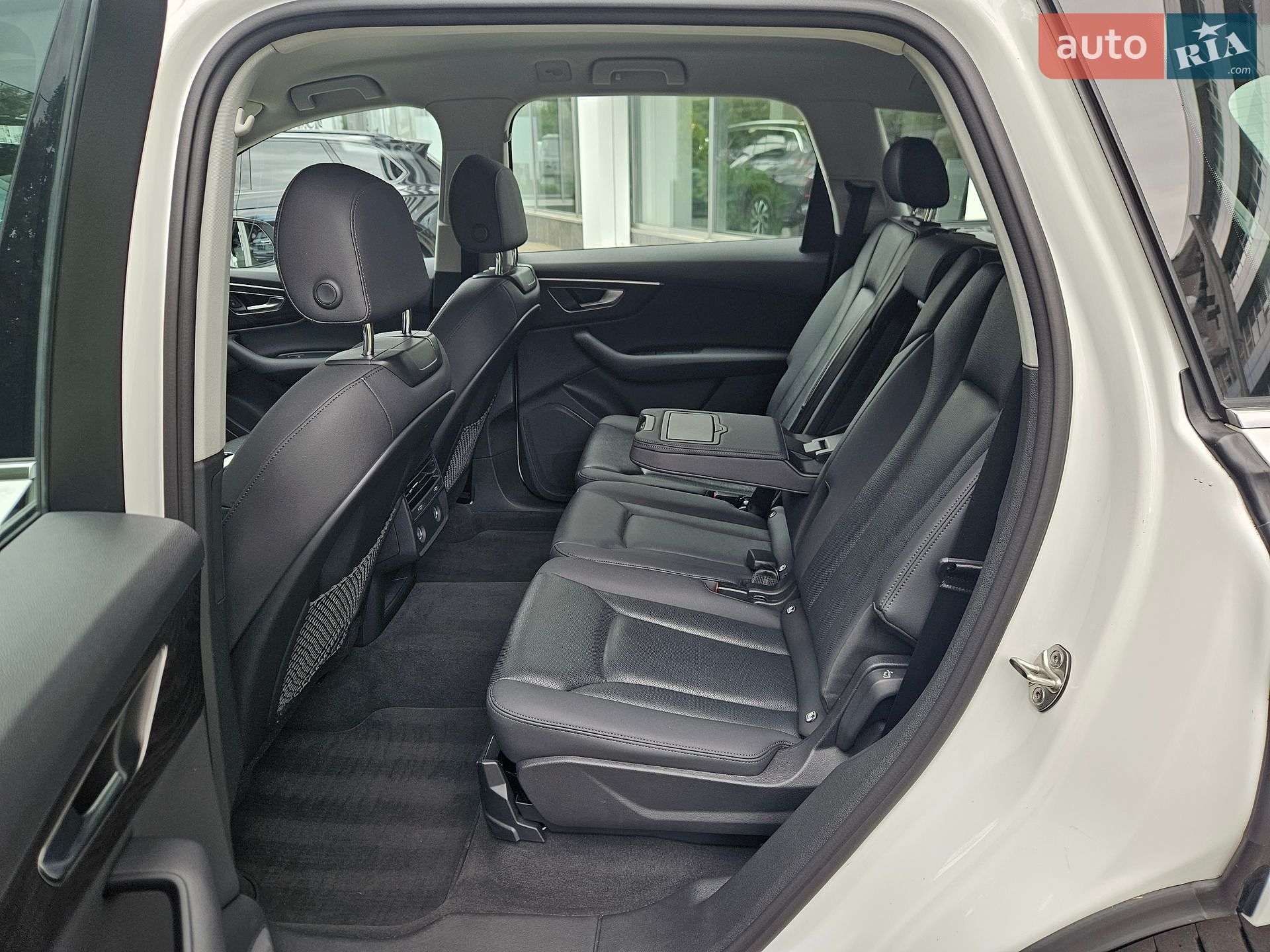Audi Q7 2023 VIN WAUZZZ4M3PD025909 фото оголошення 27 з 56