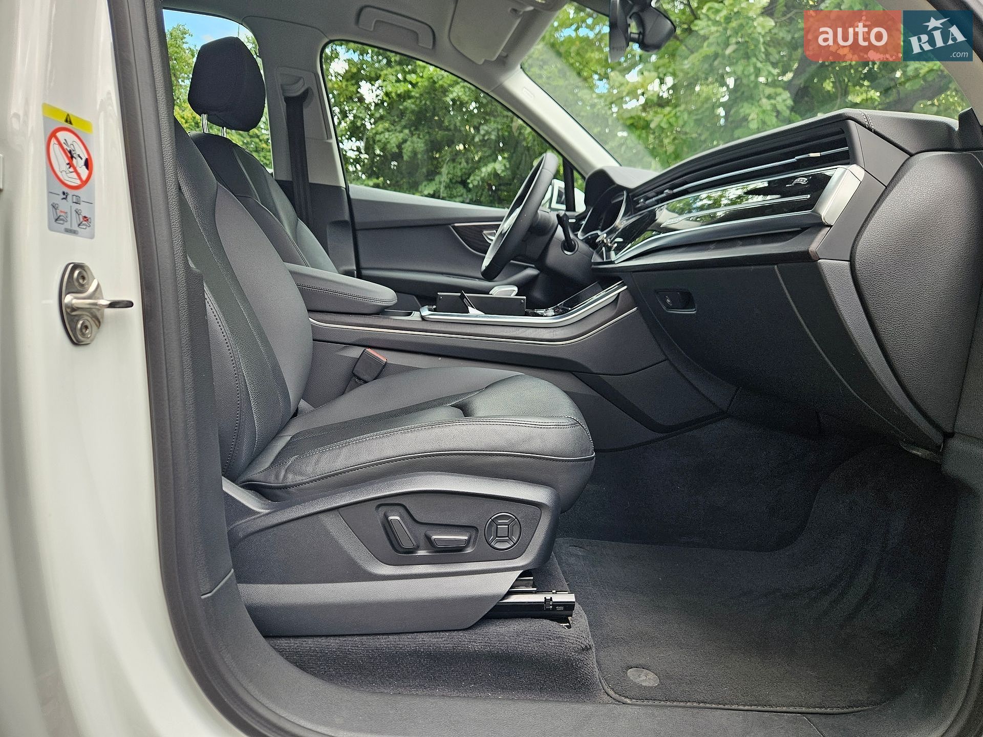 Audi Q7 2023 VIN WAUZZZ4M3PD025909 фото оголошення 39 з 56