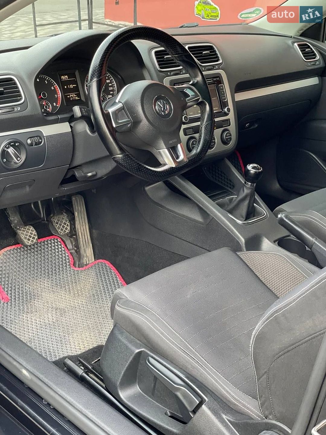 Volkswagen Scirocco 2009 VIN WVWZZZ13ZAV404068 фото оголошення 26 з 35