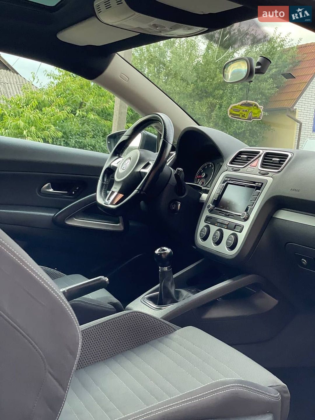 Volkswagen Scirocco 2009 VIN WVWZZZ13ZAV404068 фото оголошення 28 з 35