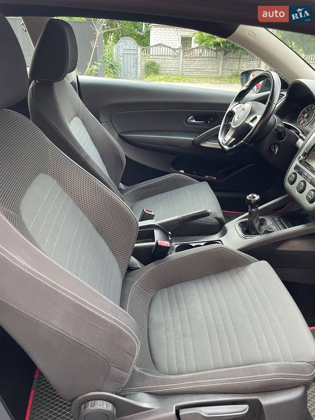 Volkswagen Scirocco 2009 VIN WVWZZZ13ZAV404068 фото оголошення 32 з 35