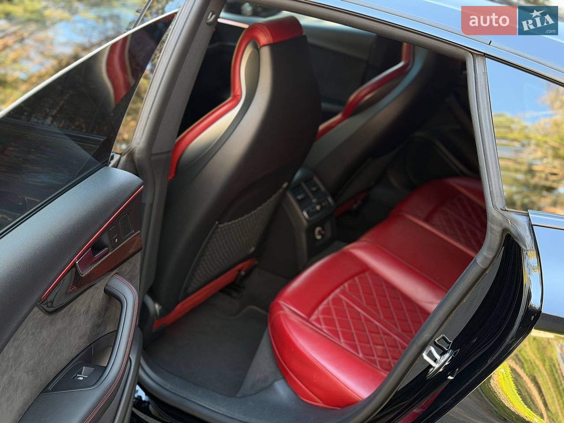 Audi S5 2017 VIN WAUB4CF50JA011199 фото оголошення 18 з 28