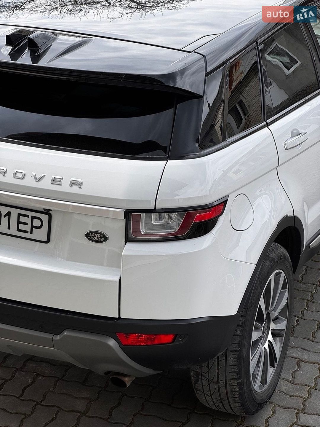 Land Rover Range Rover Evoque 2017 VIN SALVR2BG5HH246453 фото оголошення 6 з 34