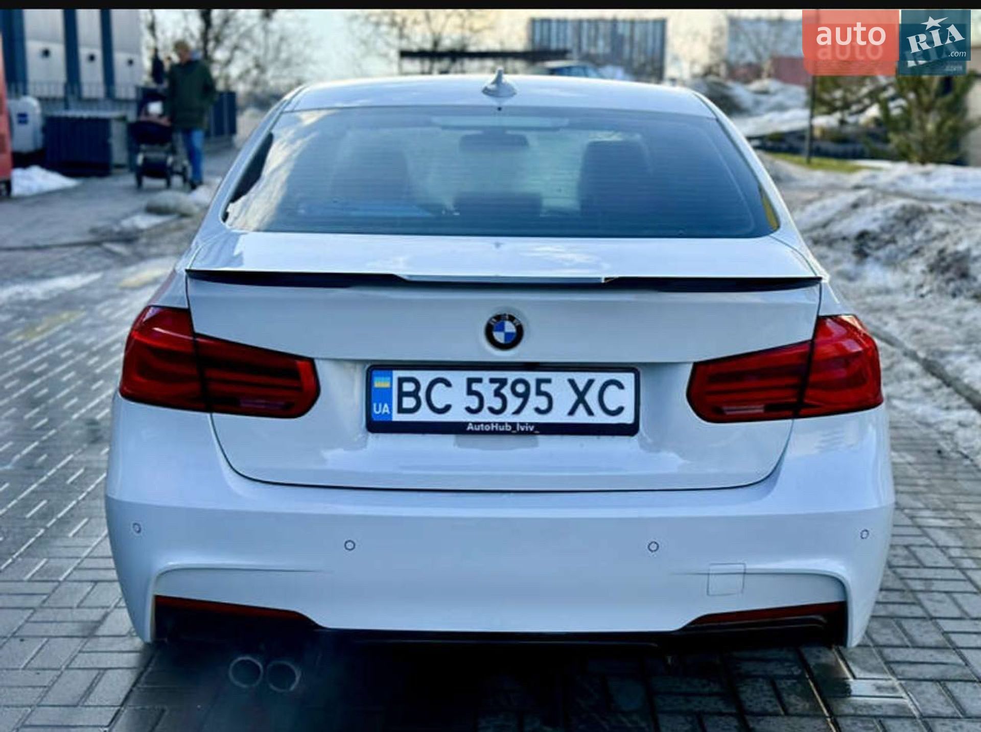 BMW 3 Series 2016 VIN WBA8E9G5XGNU29330 фото оголошення 4 з 12
