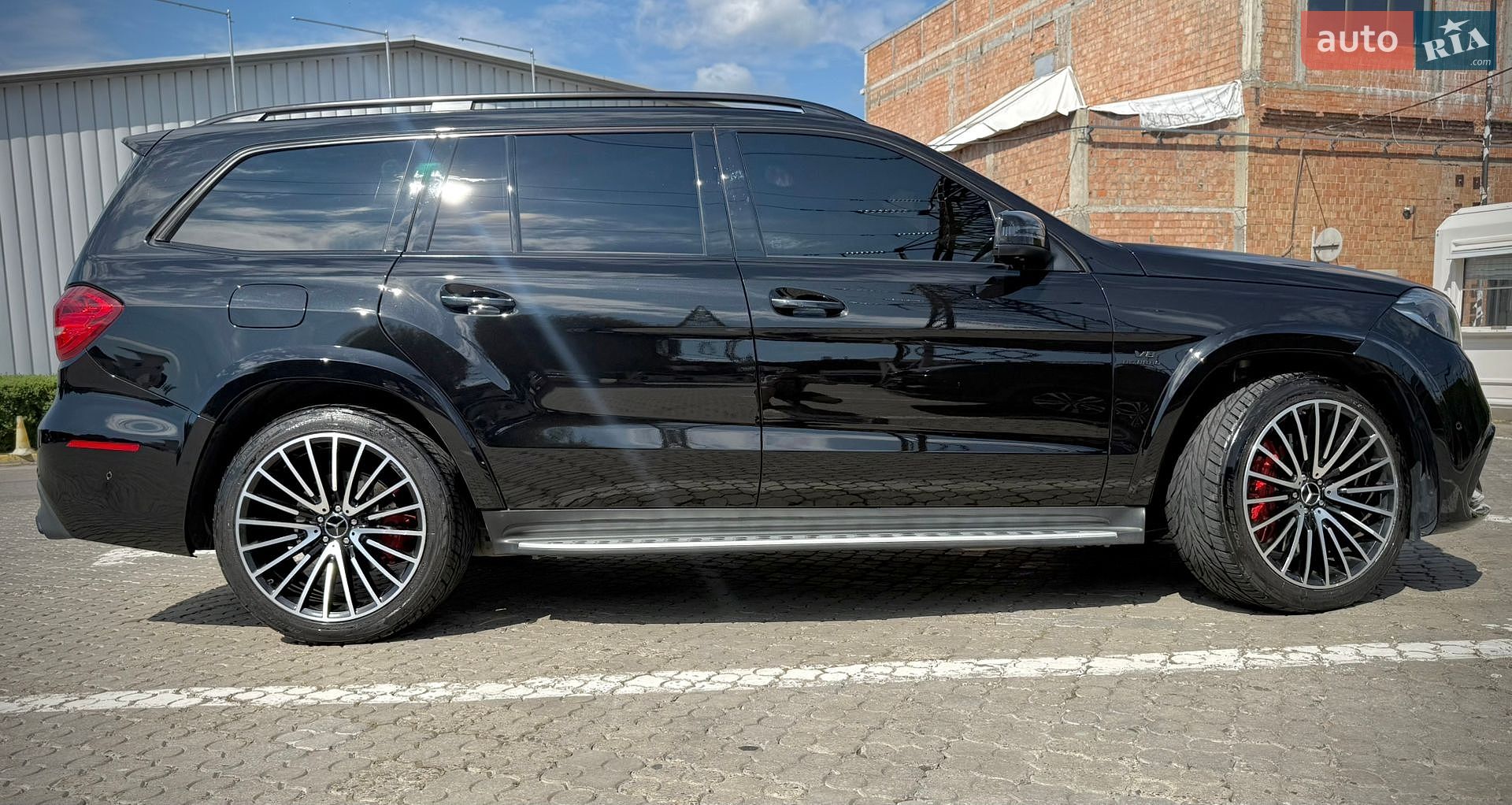 Mercedes-Benz GLS-Class 2019 VIN 4JGDF7FE8KB226091 фото оголошення 10 з 84