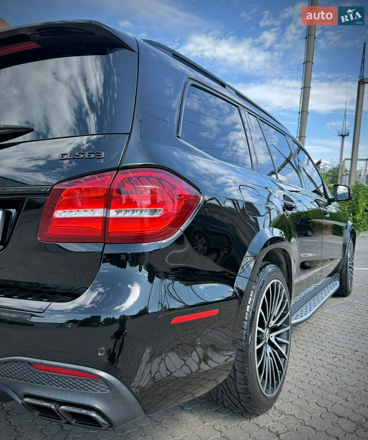 Mercedes-Benz GLS-Class 2019 VIN 4JGDF7FE8KB226091 фото оголошення 13 з 84