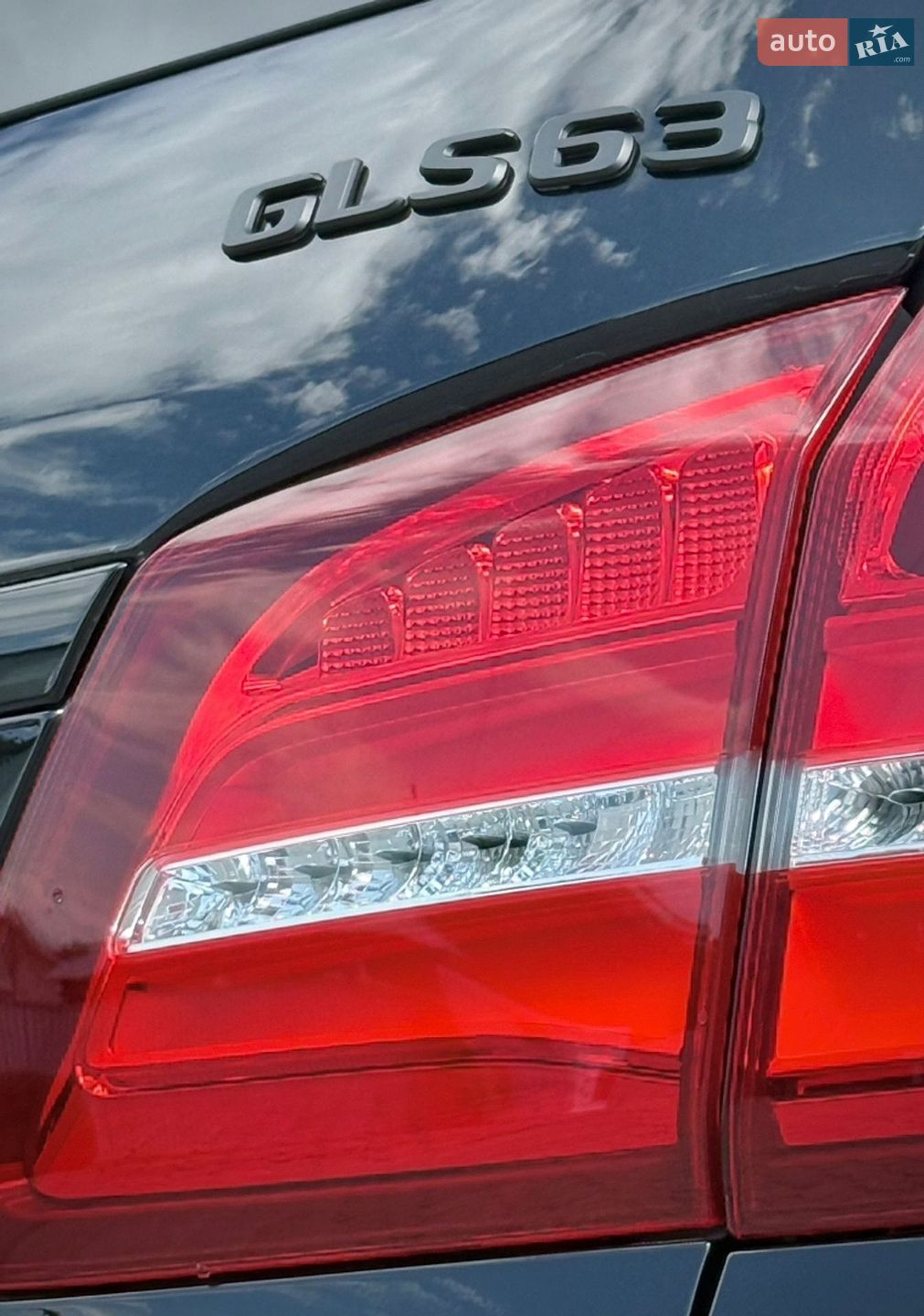 Mercedes-Benz GLS-Class 2019 VIN 4JGDF7FE8KB226091 фото оголошення 15 з 84