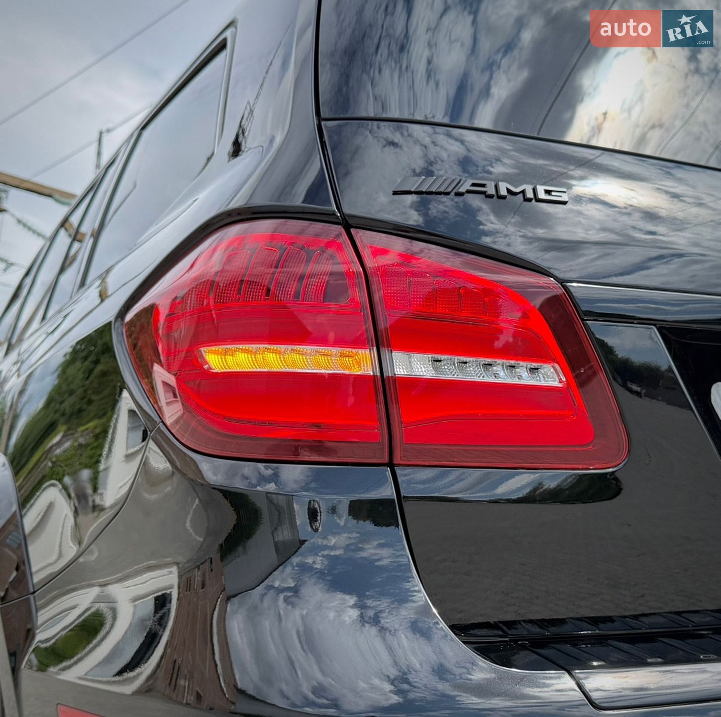 Mercedes-Benz GLS-Class 2019 VIN 4JGDF7FE8KB226091 фото оголошення 16 з 84