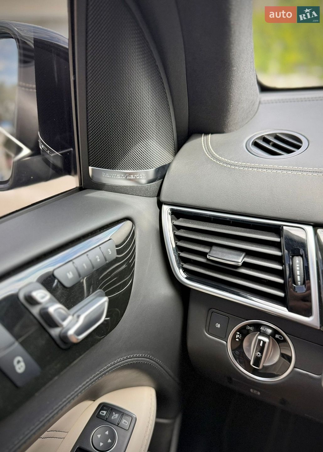 Mercedes-Benz GLS-Class 2019 VIN 4JGDF7FE8KB226091 фото оголошення 70 з 84