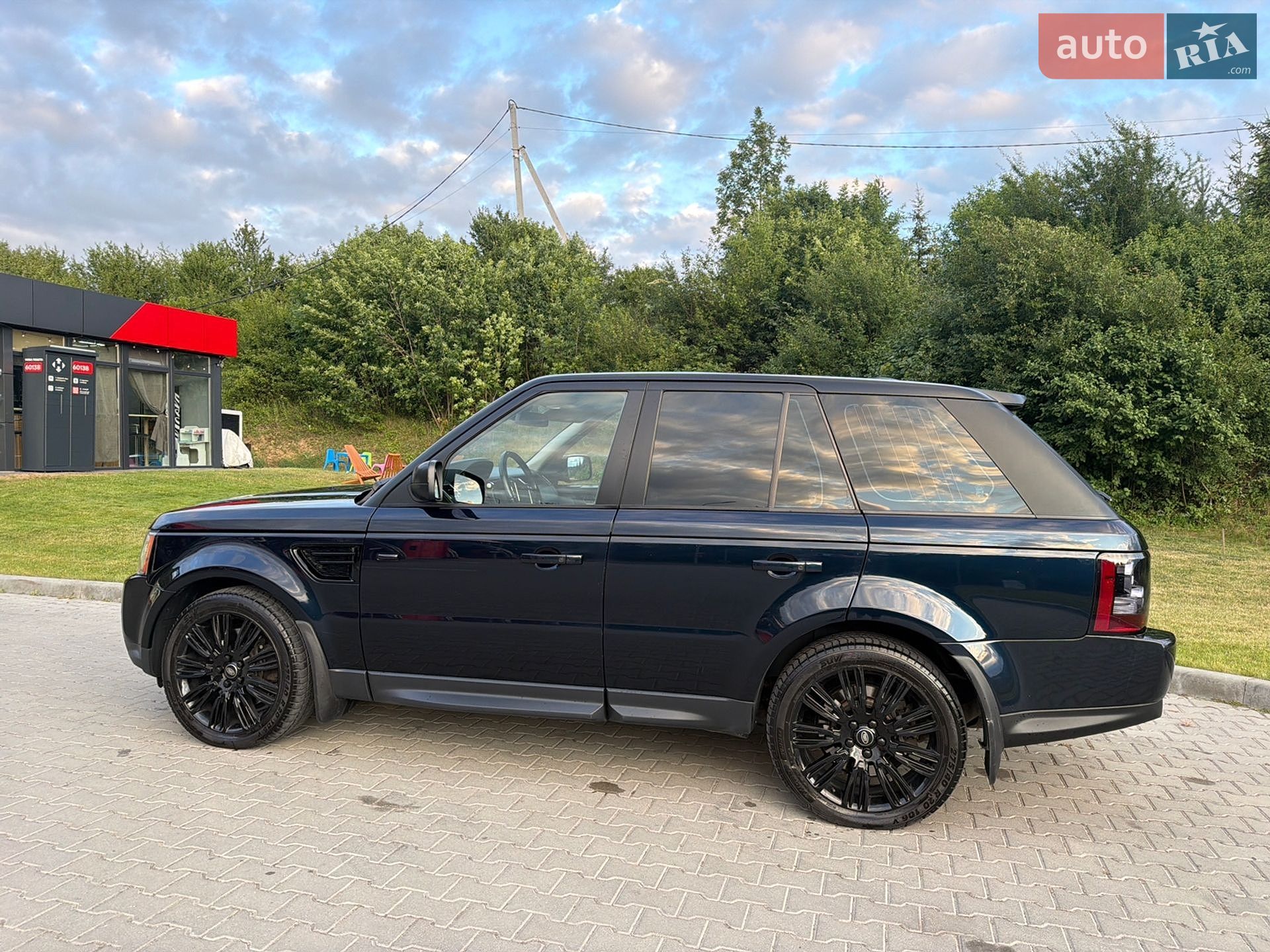 Land Rover Range Rover Sport 2011 VIN SALLSAAF4CA729392 фото оголошення 3 з 37