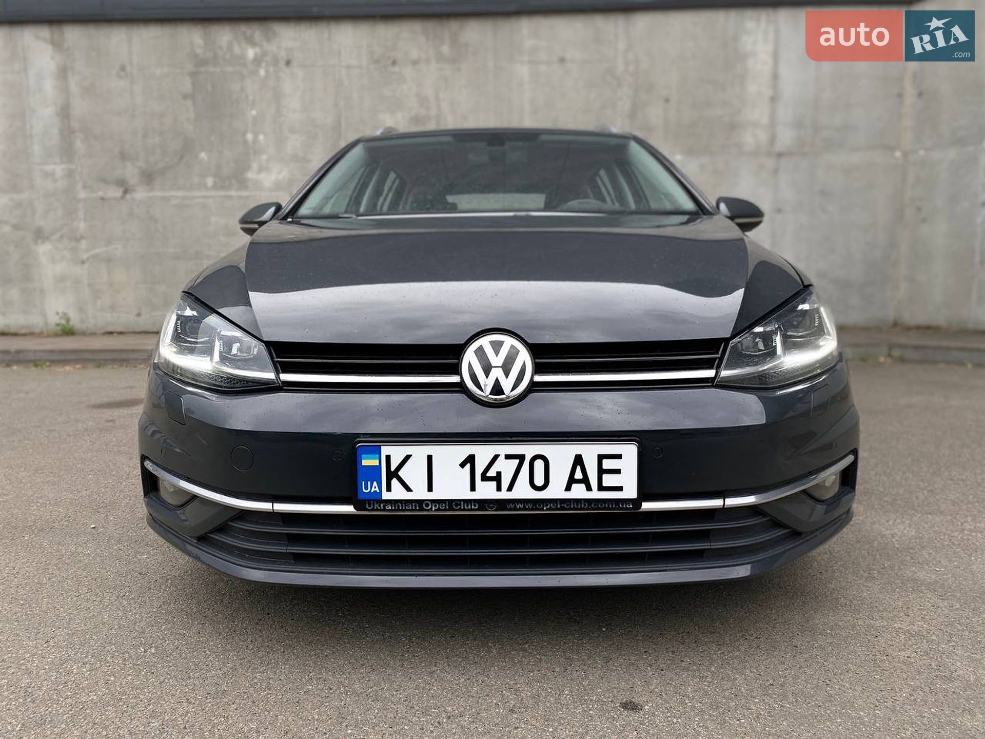 Volkswagen Golf 2019 VIN WVWZZZAUZLP507469 фото оголошення 2 з 31