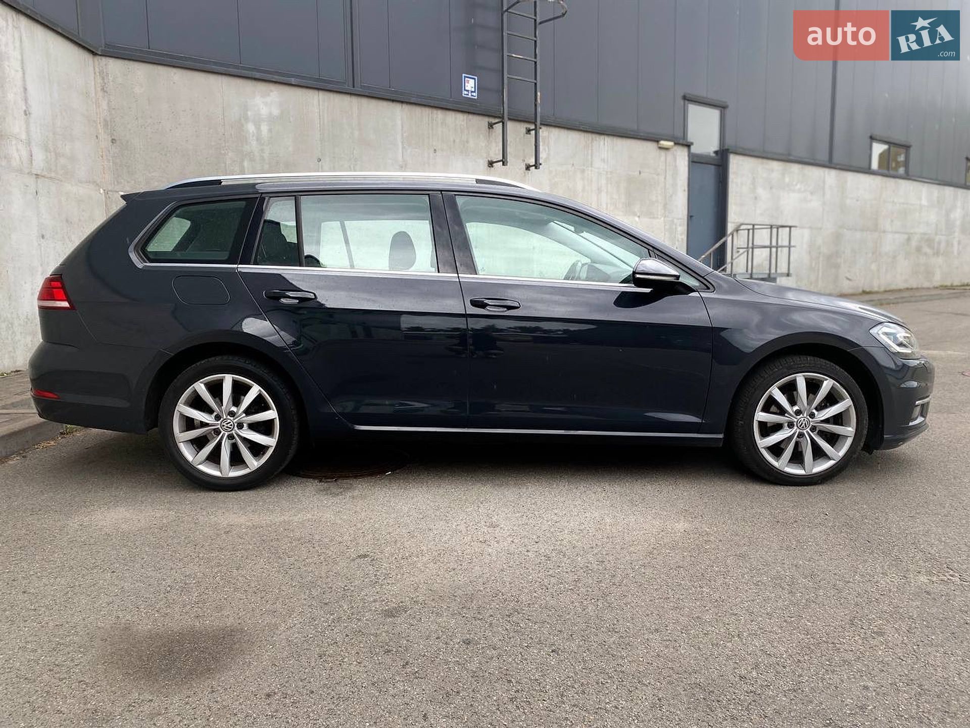 Volkswagen Golf 2019 VIN WVWZZZAUZLP507469 фото оголошення 8 з 31