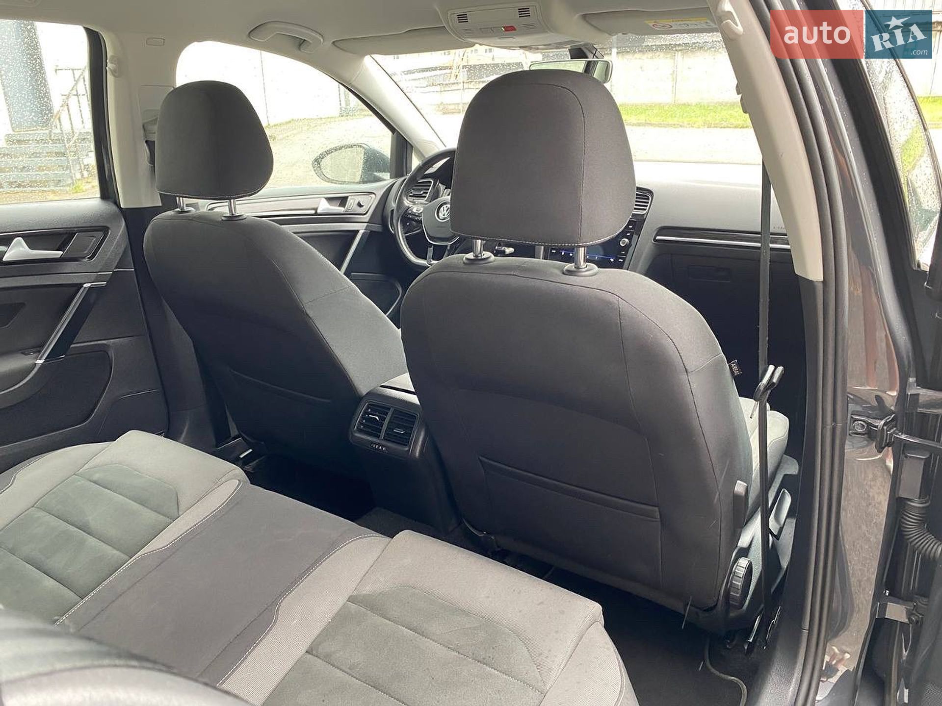 Volkswagen Golf 2019 VIN WVWZZZAUZLP507469 фото оголошення 19 з 31
