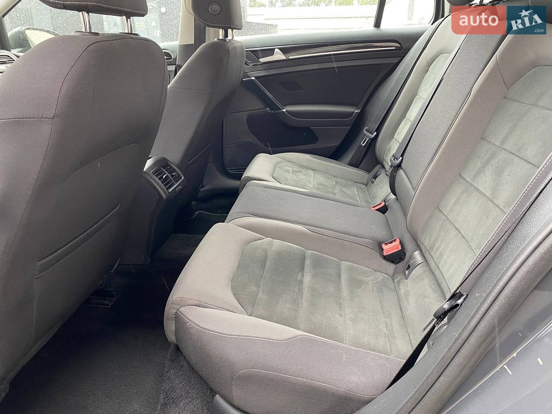 Volkswagen Golf 2019 VIN WVWZZZAUZLP507469 фото оголошення 21 з 31
