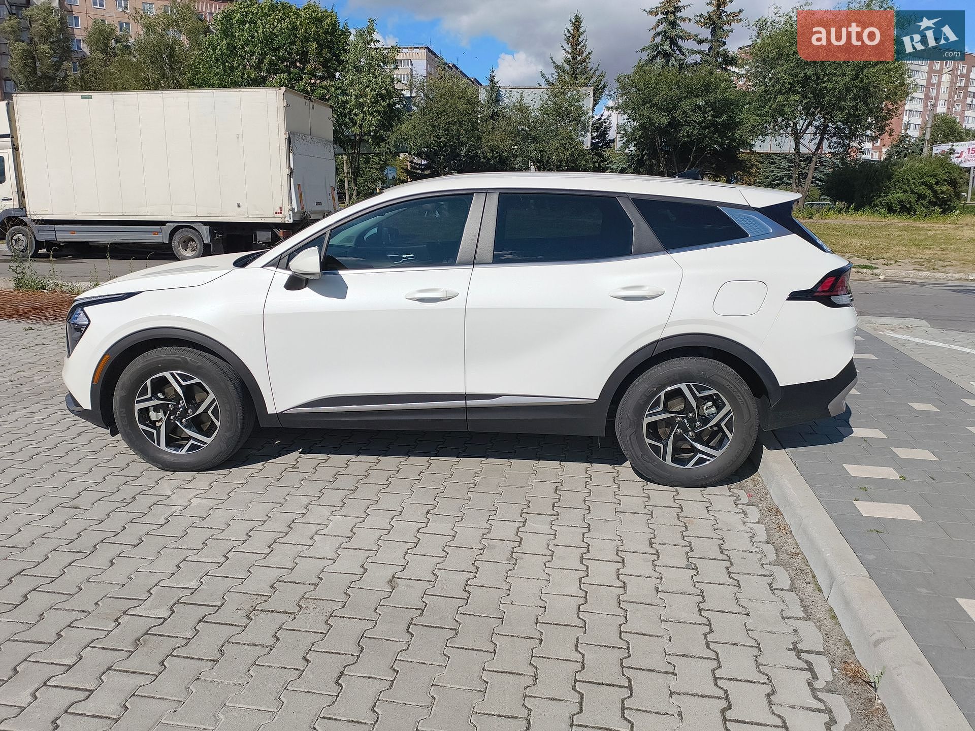 Kia Sportage 2023 VIN KNDPU3AF7P7209972 фото оголошення 10 з 51