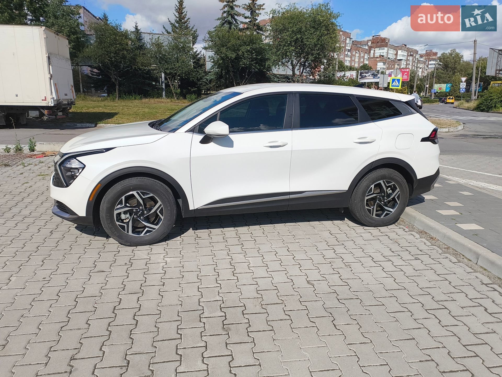Kia Sportage 2023 VIN KNDPU3AF7P7209972 фото оголошення 11 з 51