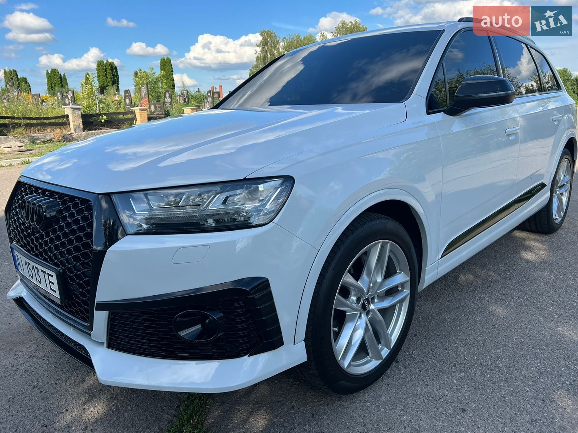 Audi Q7 2018 VIN WA1VAAF74JD029261 фото оголошення 3 з 38