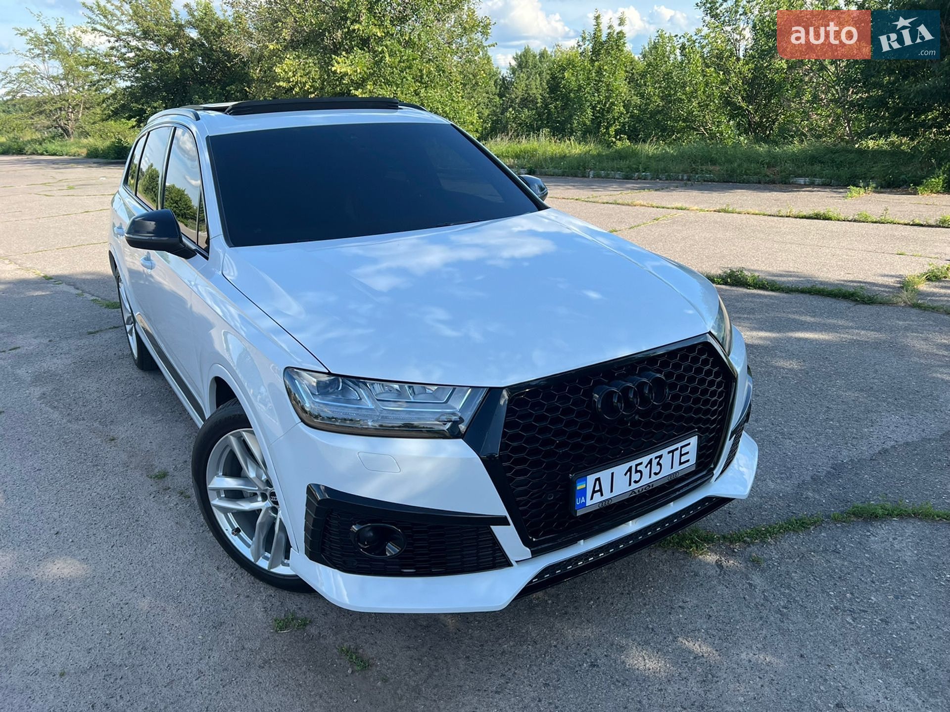 Audi Q7 2018 VIN WA1VAAF74JD029261 фото оголошення 6 з 38