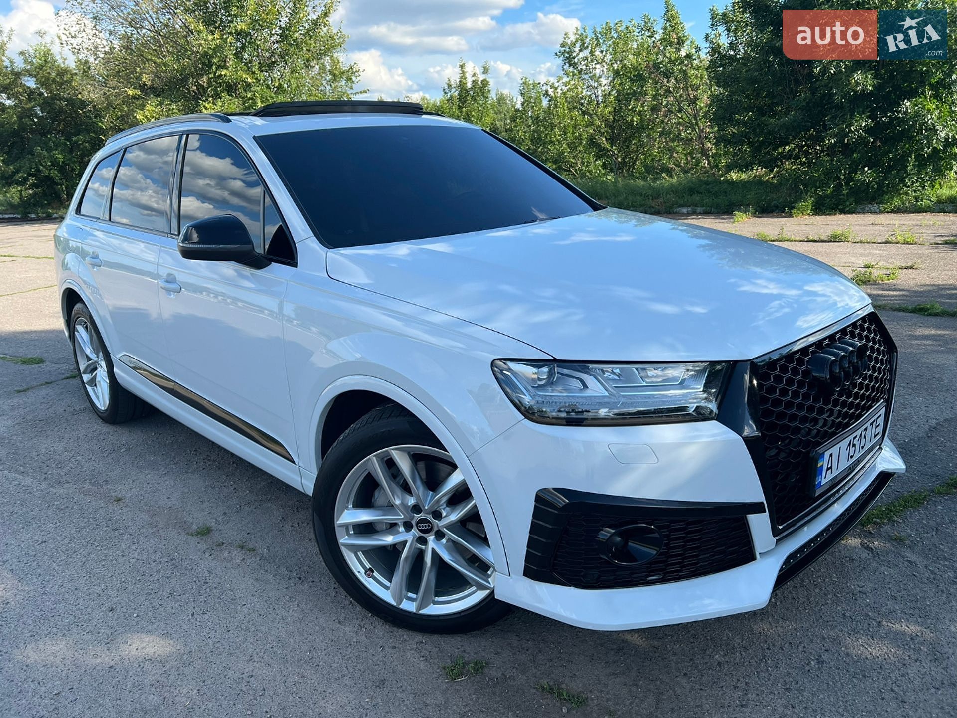 Audi Q7 2018 VIN WA1VAAF74JD029261 фото оголошення 7 з 38