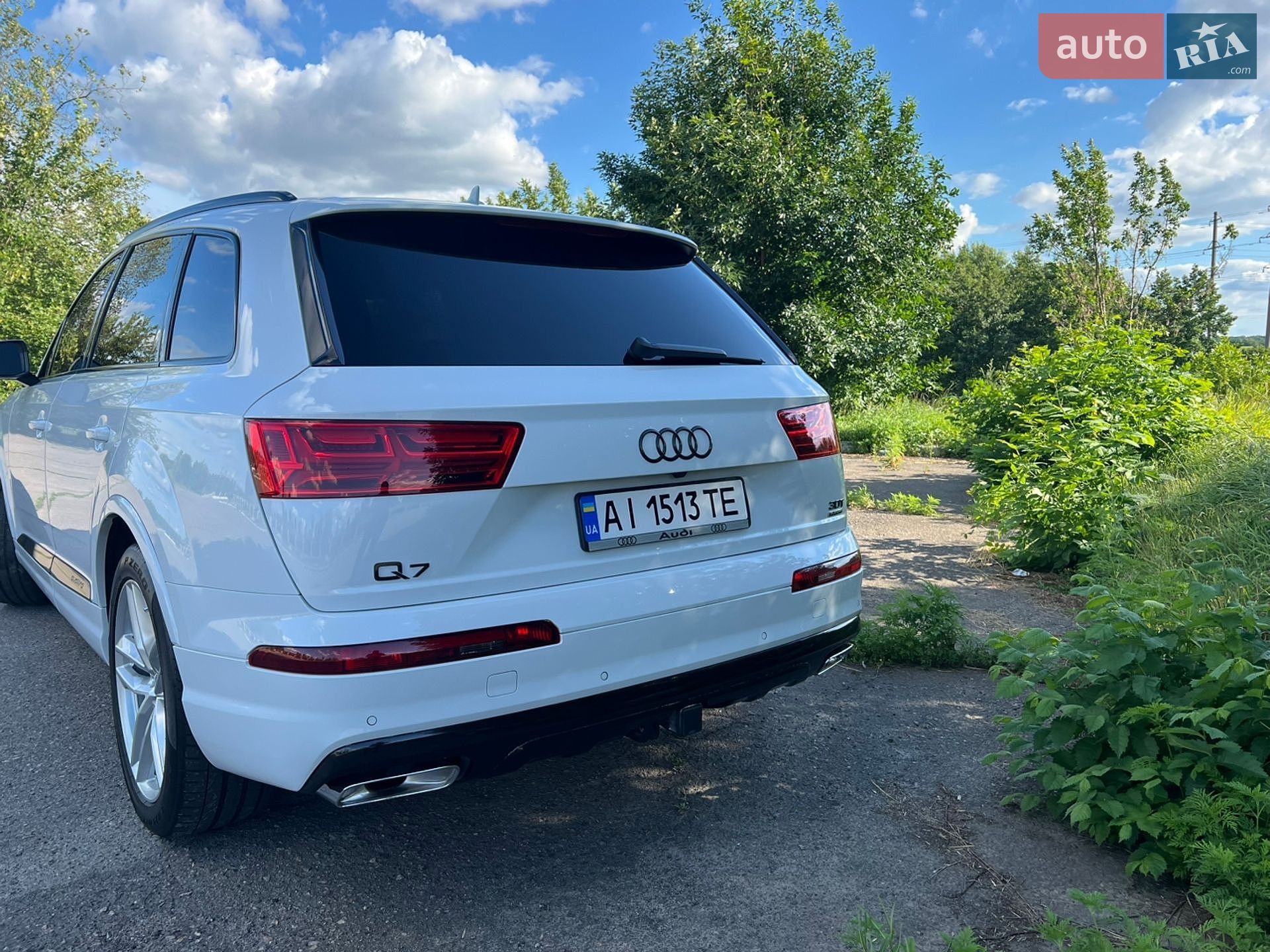 Audi Q7 2018 VIN WA1VAAF74JD029261 фото оголошення 25 з 38