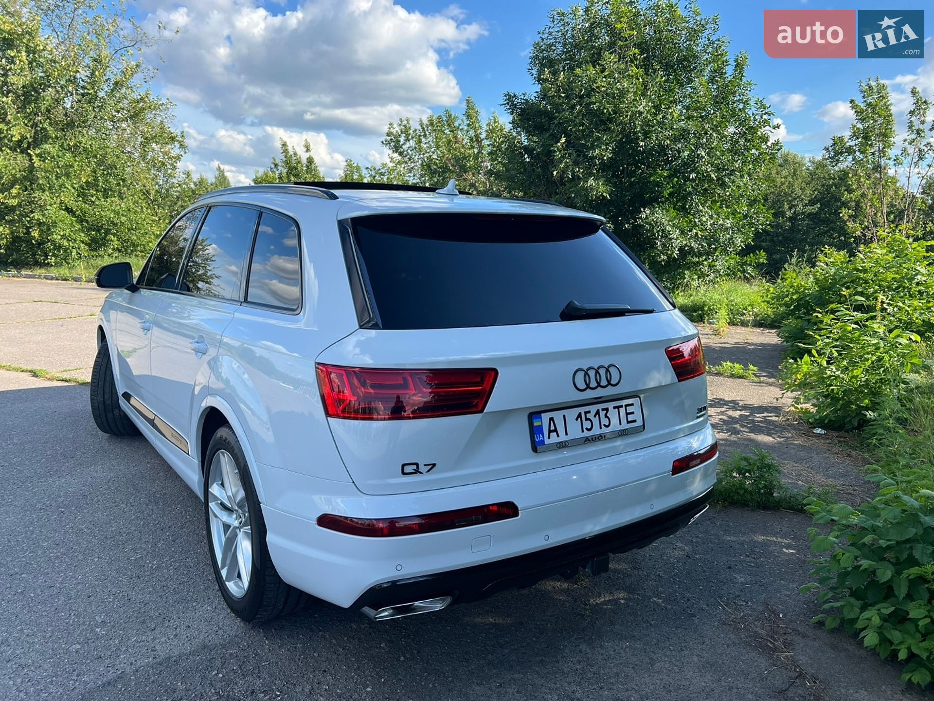 Audi Q7 2018 VIN WA1VAAF74JD029261 фото оголошення 26 з 38