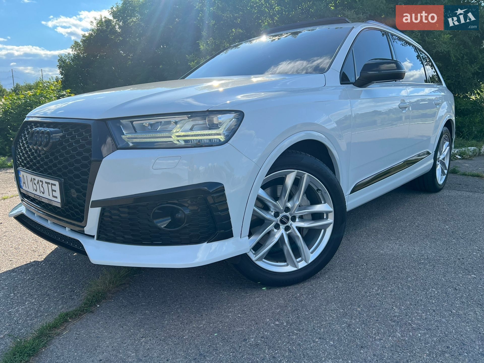 Audi Q7 2018 VIN WA1VAAF74JD029261 фото оголошення 8 з 38