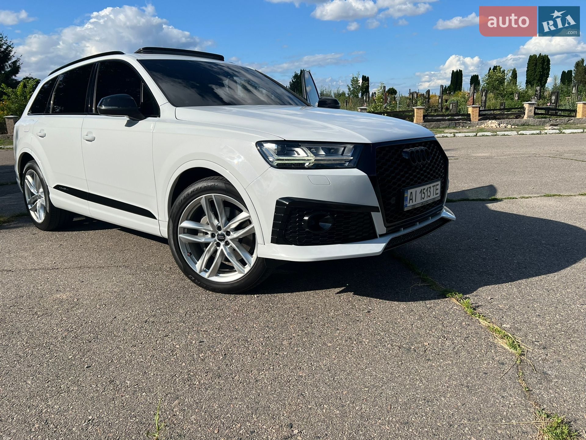 Audi Q7 2018 VIN WA1VAAF74JD029261 фото оголошення 10 з 38