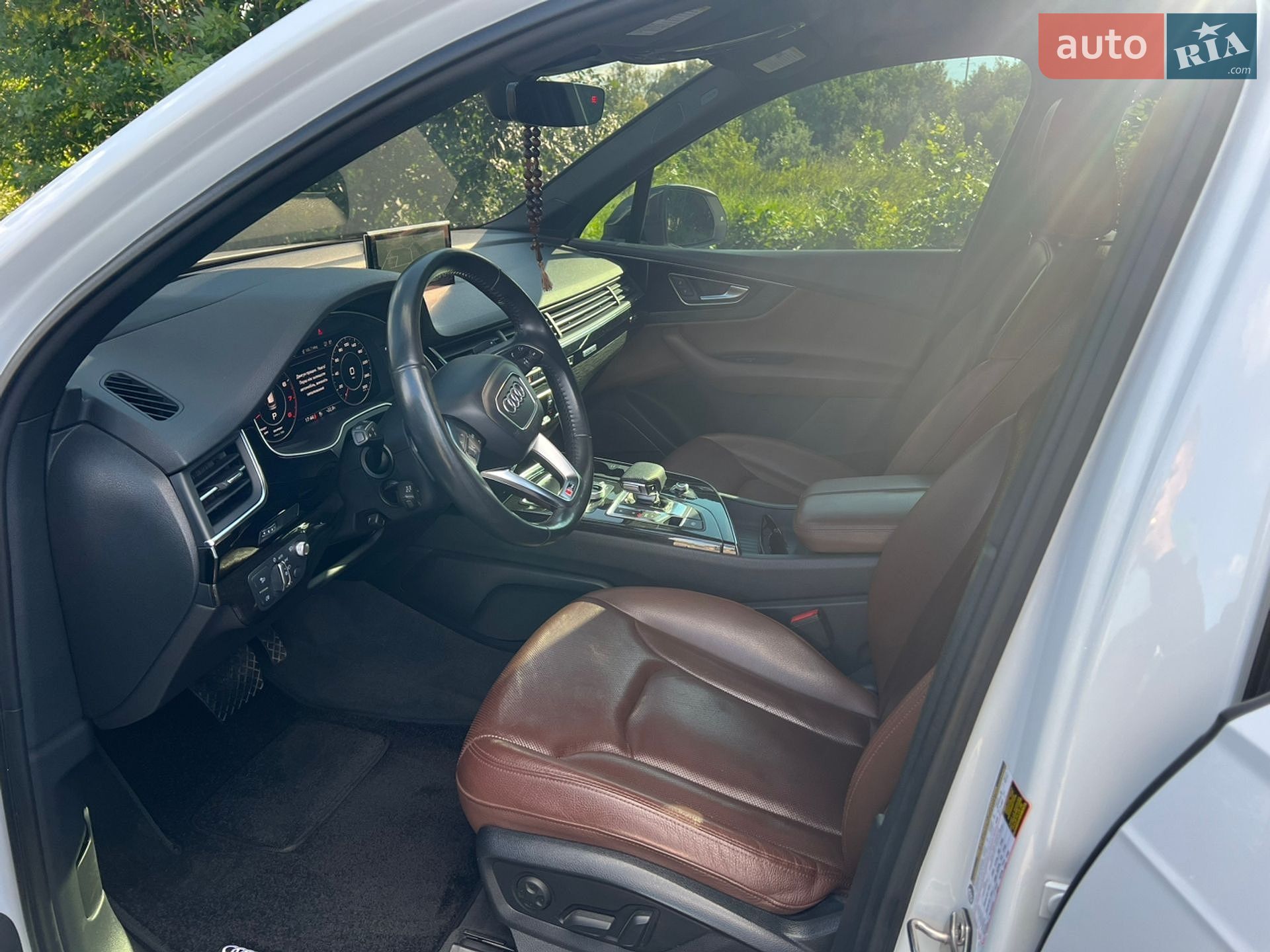 Audi Q7 2018 VIN WA1VAAF74JD029261 фото оголошення 36 з 38