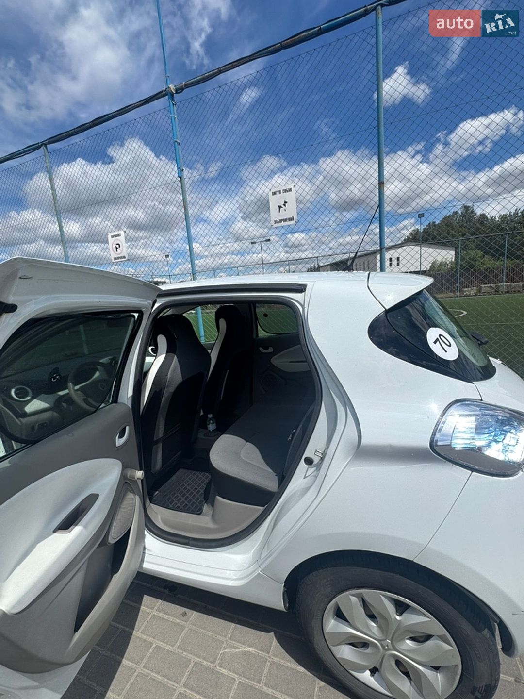 Renault Zoe 2019 VIN VF1AG000363004324 фото оголошення 10 з 22