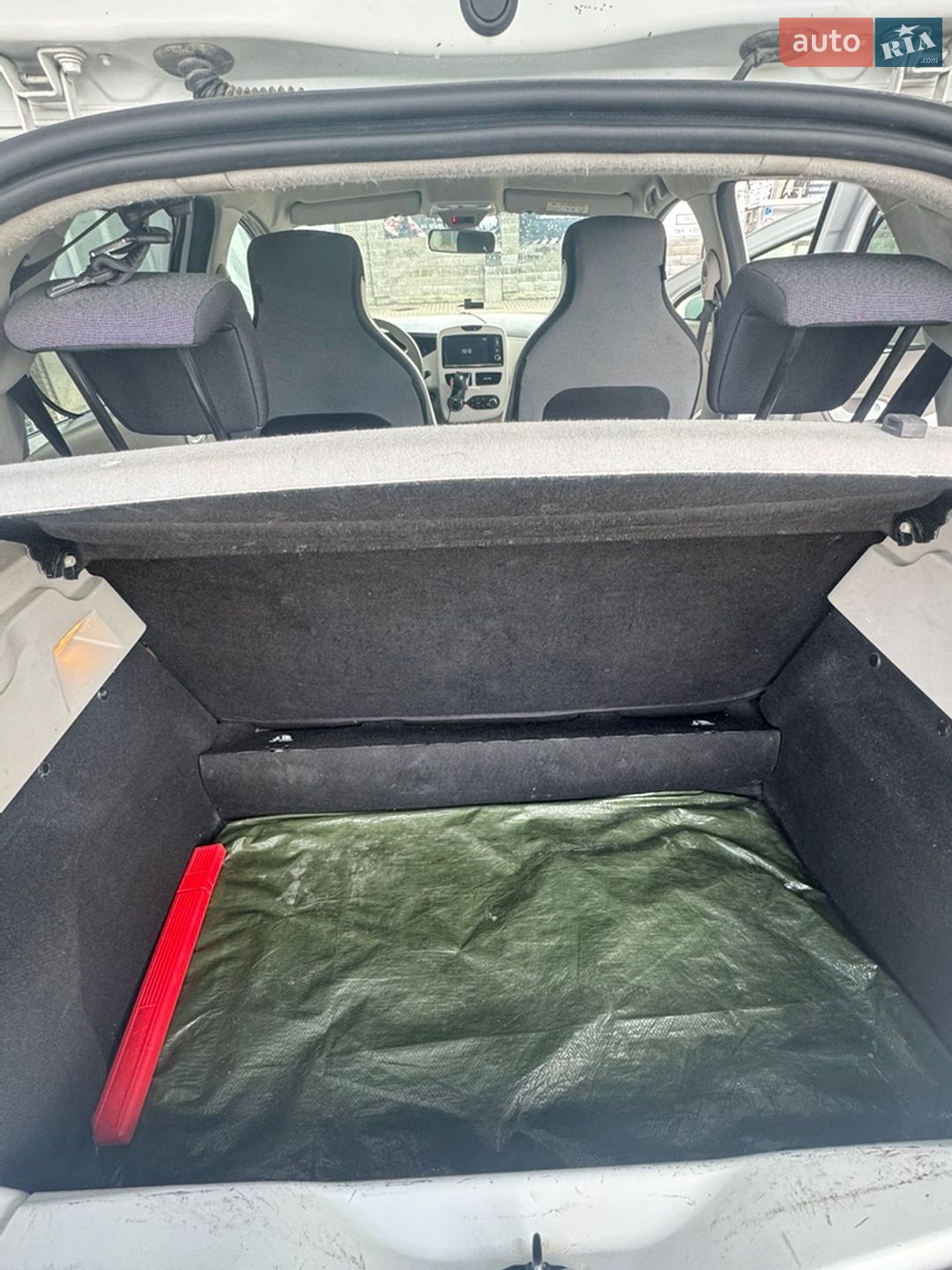Renault Zoe 2019 VIN VF1AG000363004324 фото оголошення 14 з 22