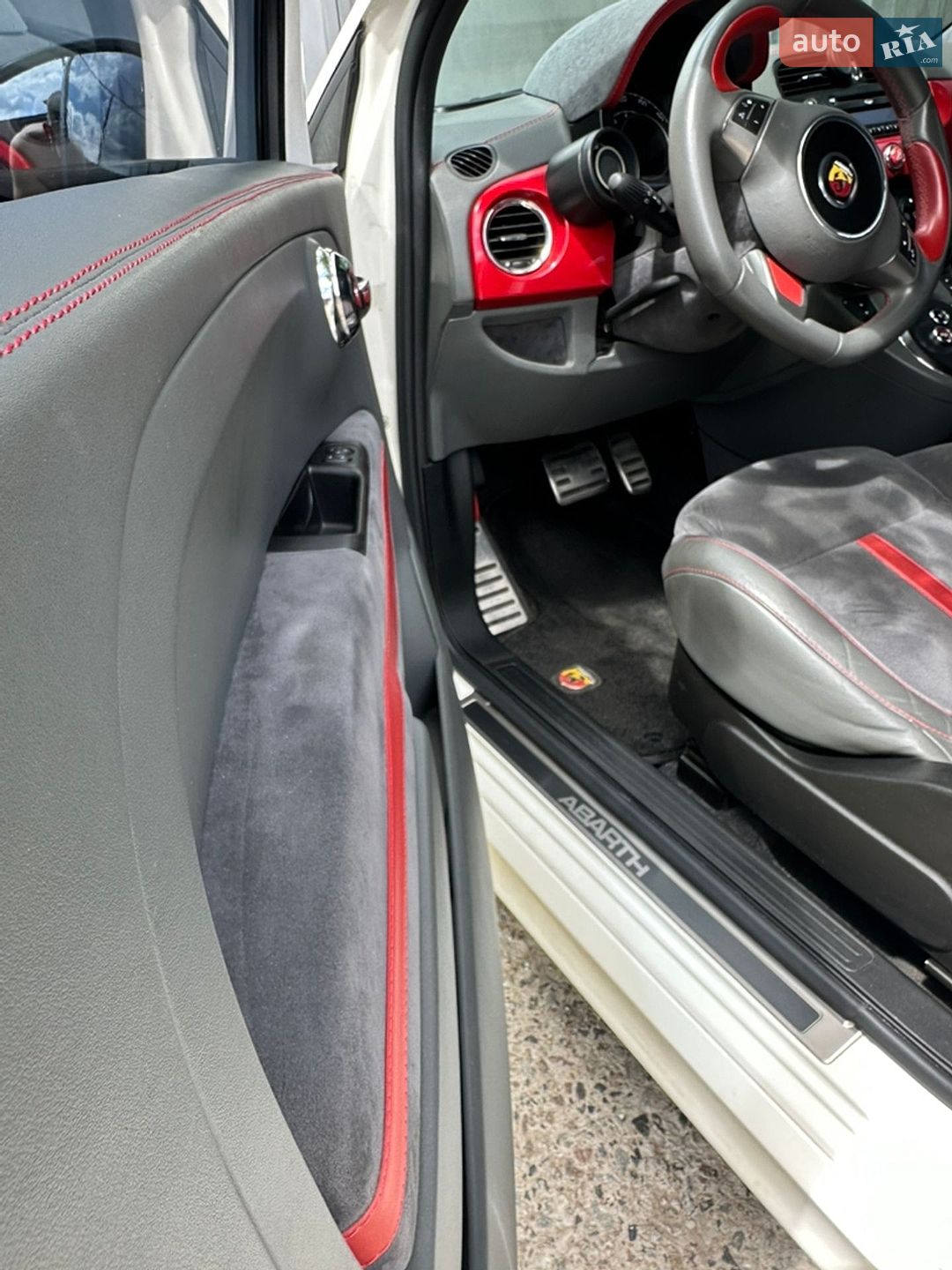 Abarth Fiat 500 2013 VIN ZFA3120000J117373 фото оголошення 16 з 17