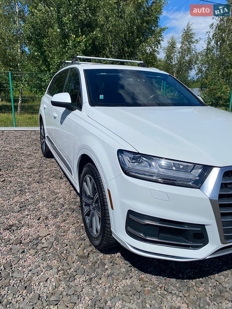 Audi Q7 2019 VIN WA1LHAF77KD038671 фото оголошення 11 з 50