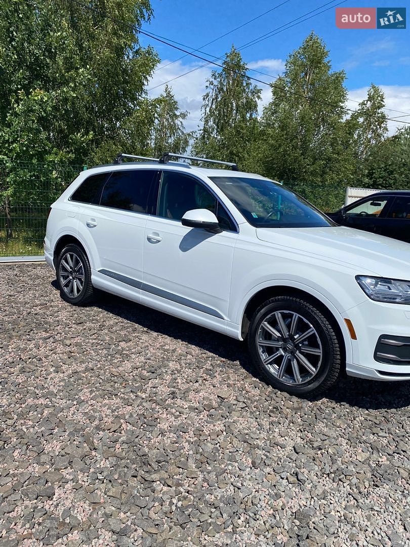 Audi Q7 2019 VIN WA1LHAF77KD038671 фото оголошення 16 з 50