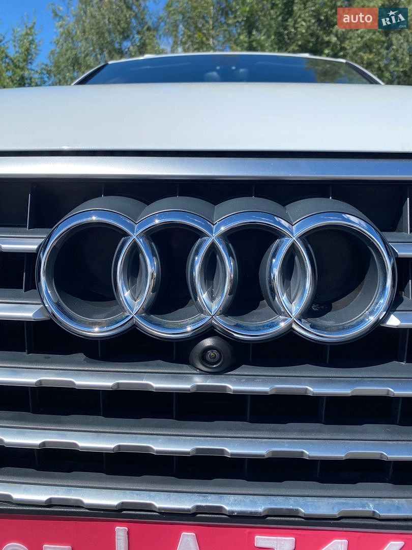 Audi Q7 2019 VIN WA1LHAF77KD038671 фото оголошення 24 з 50