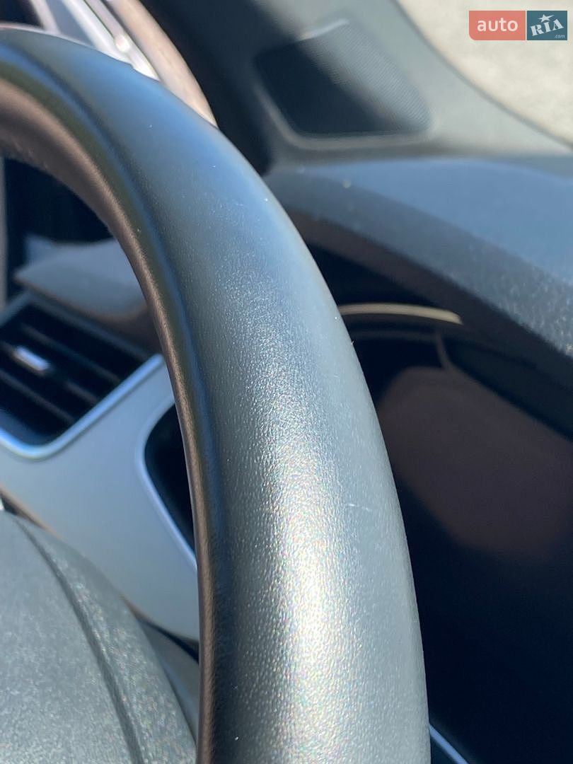 Audi Q7 2019 VIN WA1LHAF77KD038671 фото оголошення 43 з 50