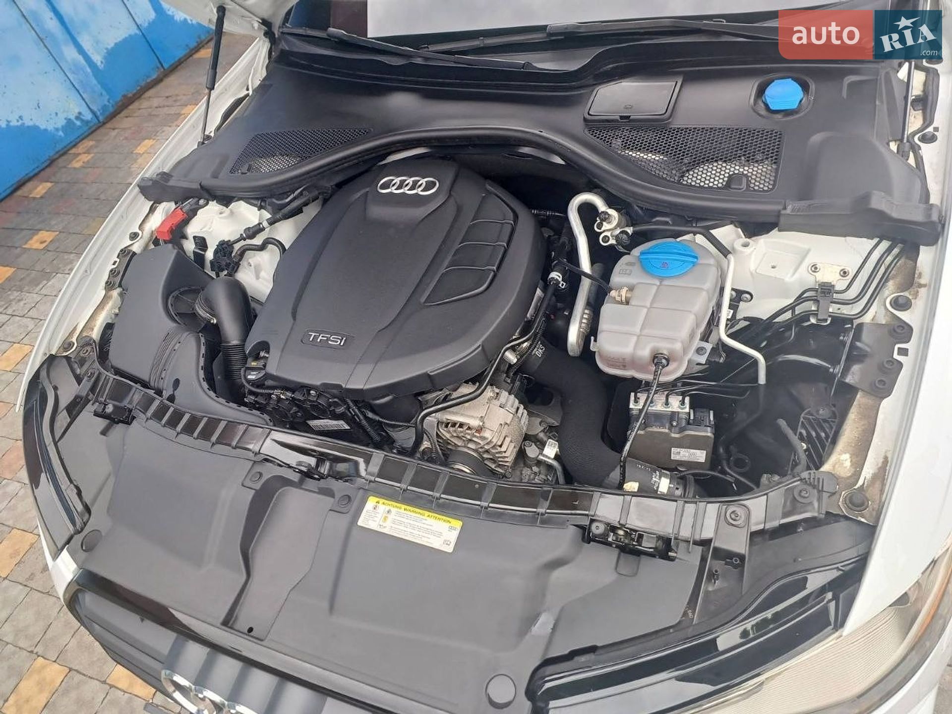 Audi A6 2017 VIN WAUF8AFC4JN050377 фото оголошення 8 з 24