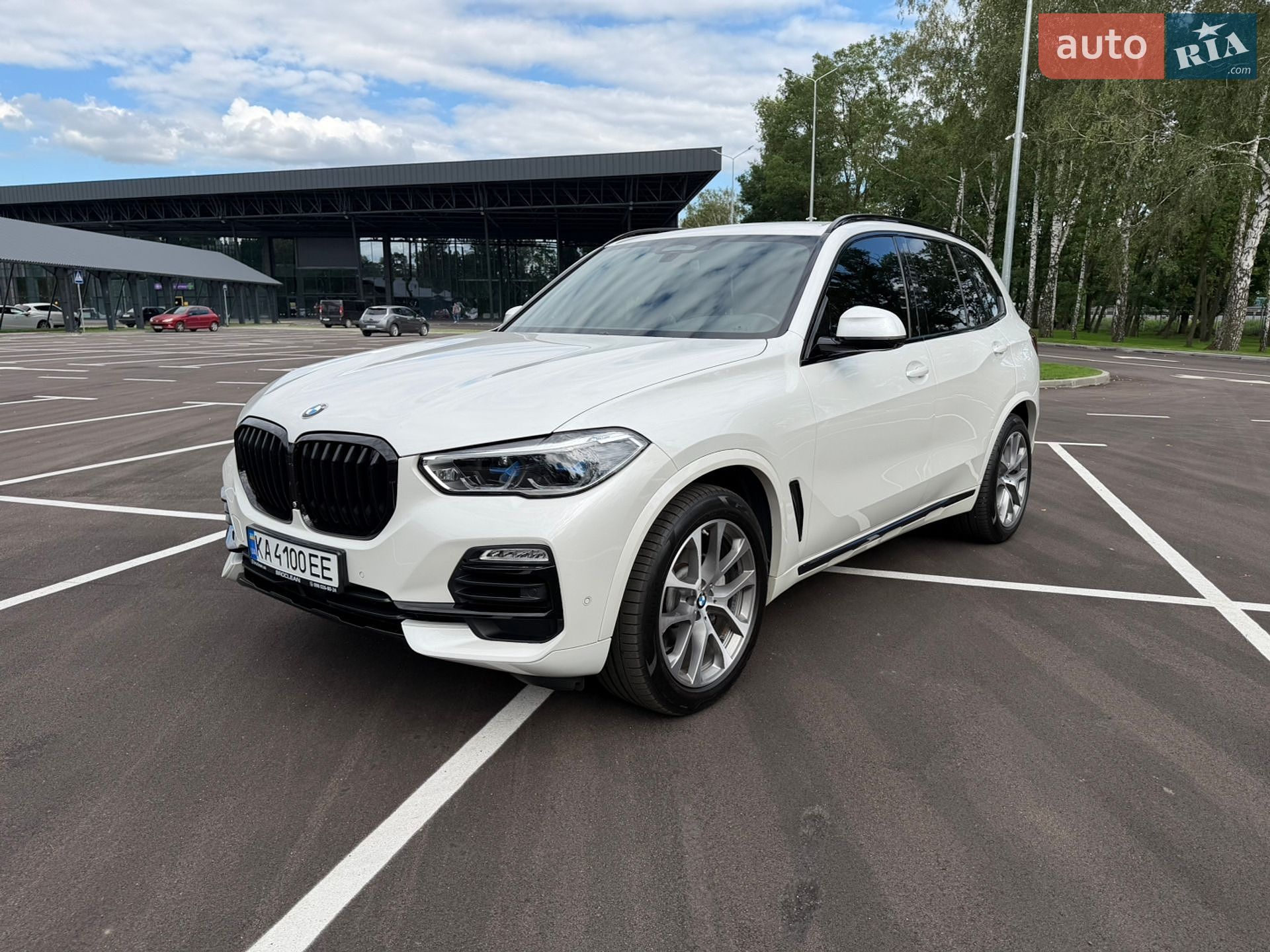 BMW X5 2019 VIN WBACV61090LK19017 фото оголошення 10 з 128
