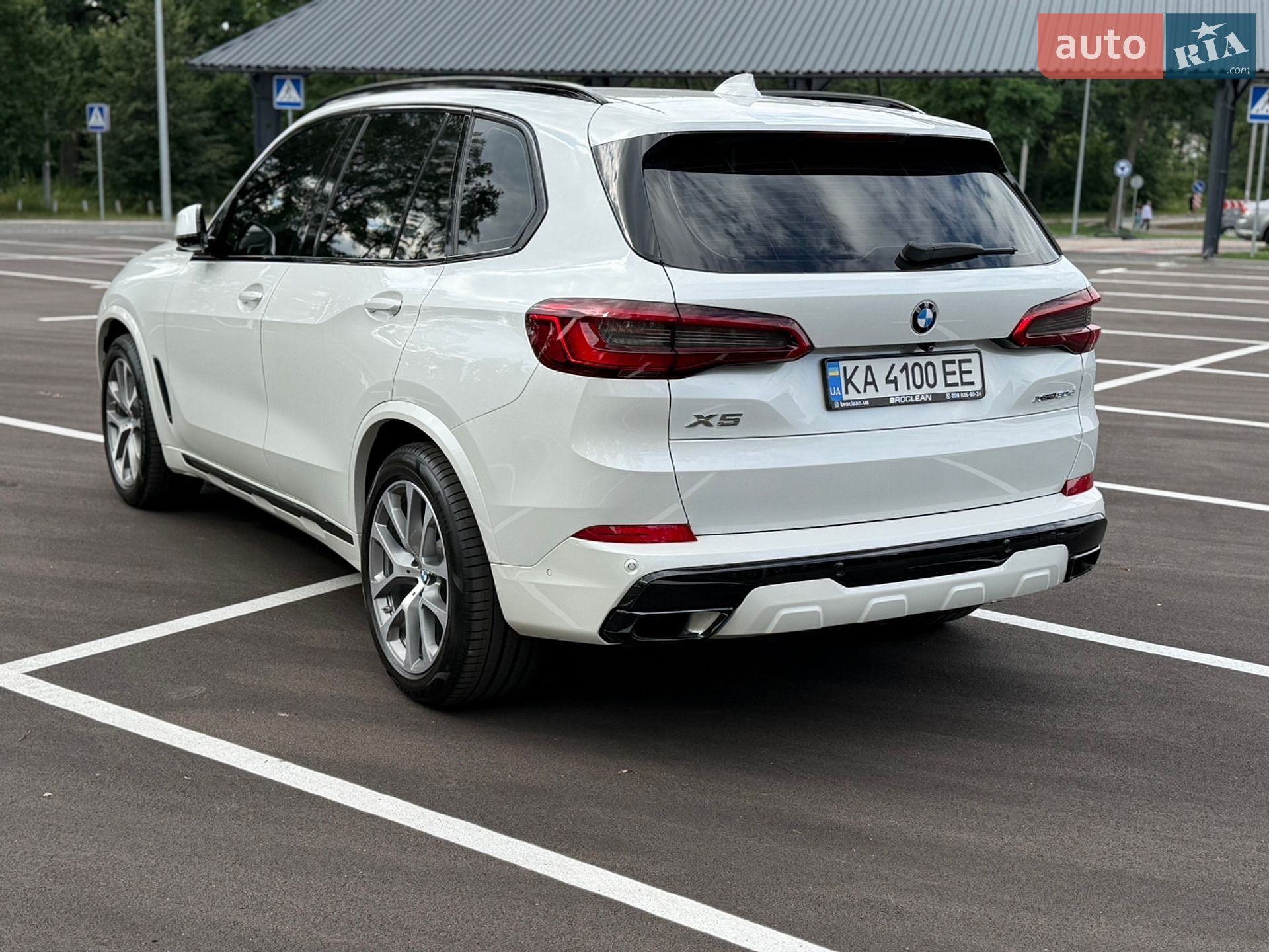 BMW X5 2019 VIN WBACV61090LK19017 фото оголошення 22 з 128